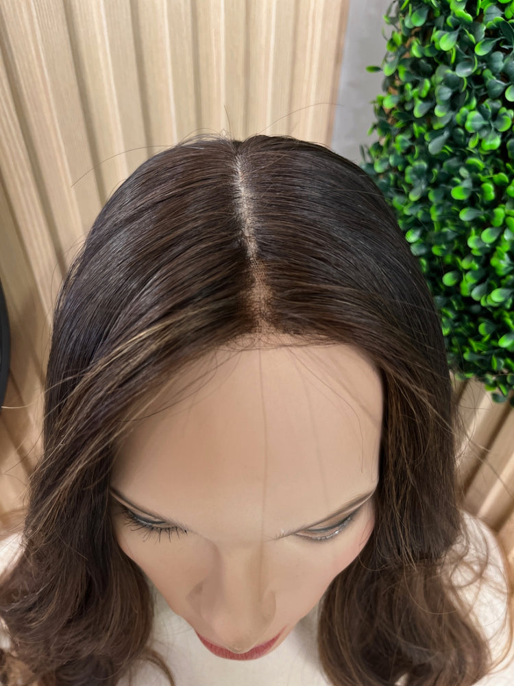 sari lace front 18"