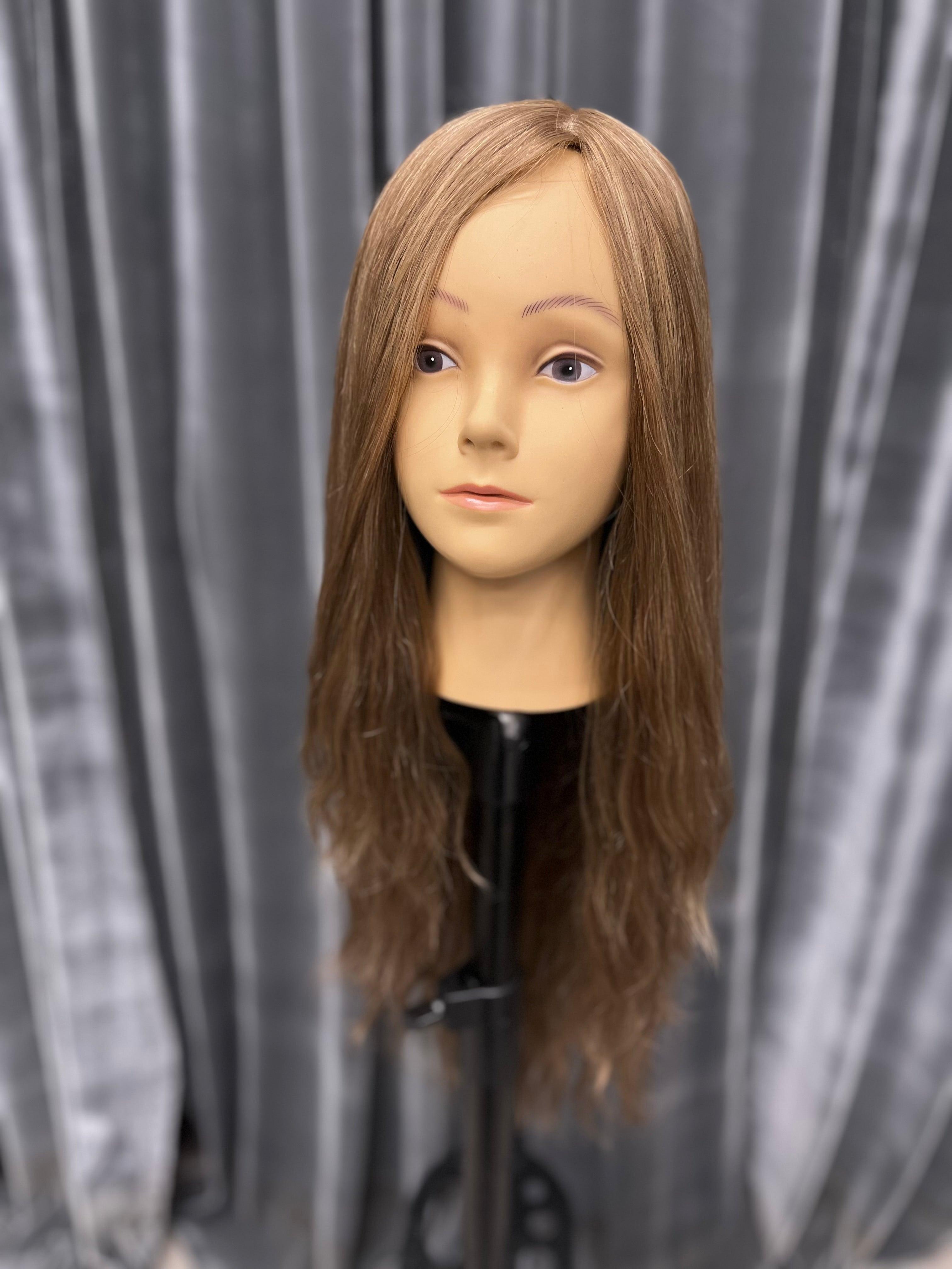 Mazali Basic 18" Wavy (Consignment) - Fortune Wigs