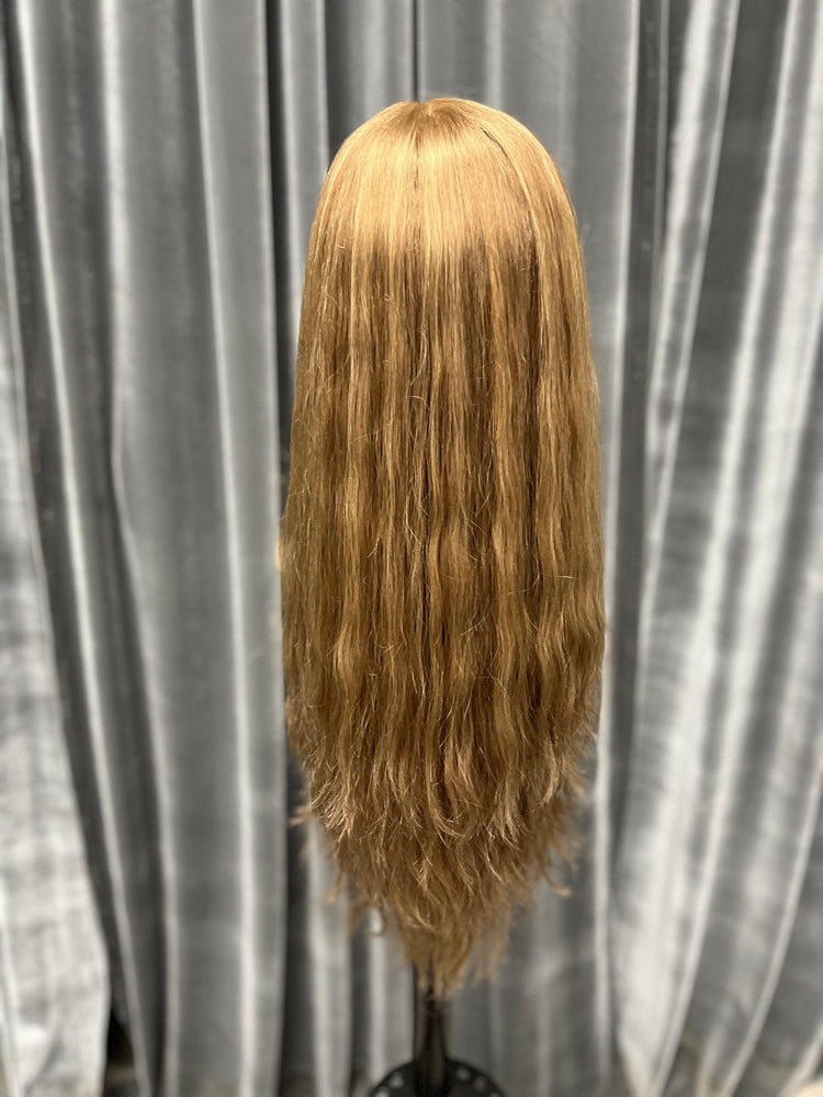 Mazali Basic 18" Wavy (Consignment) - Fortune Wigs