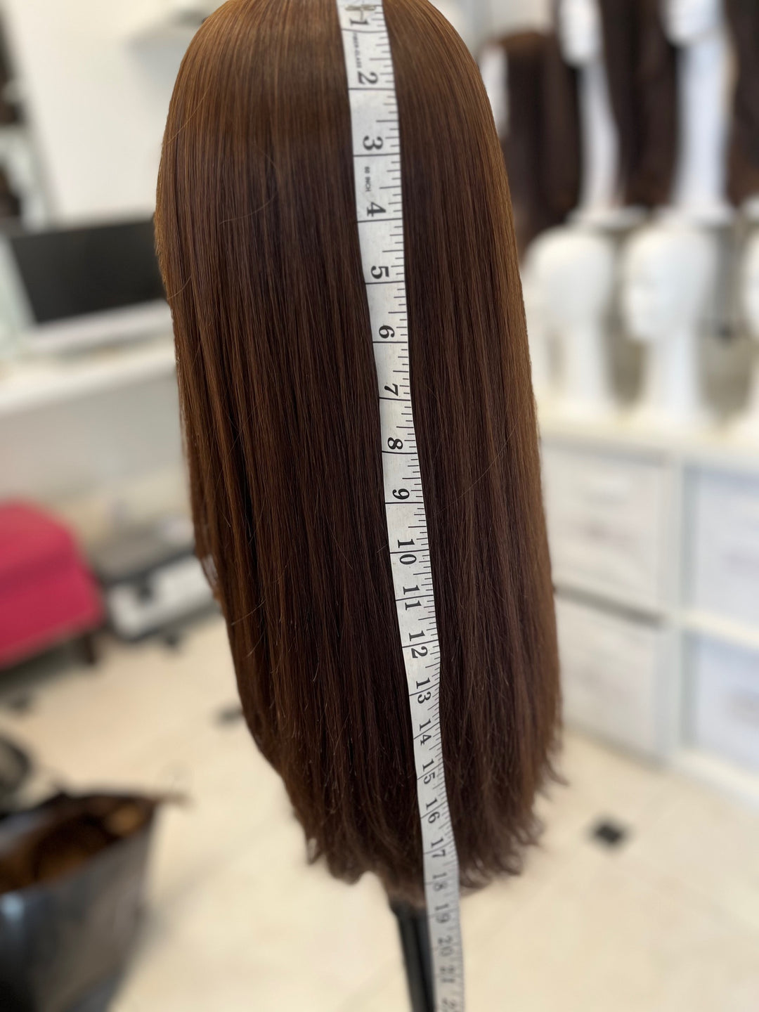 Fortune wig 18" (Consignment)