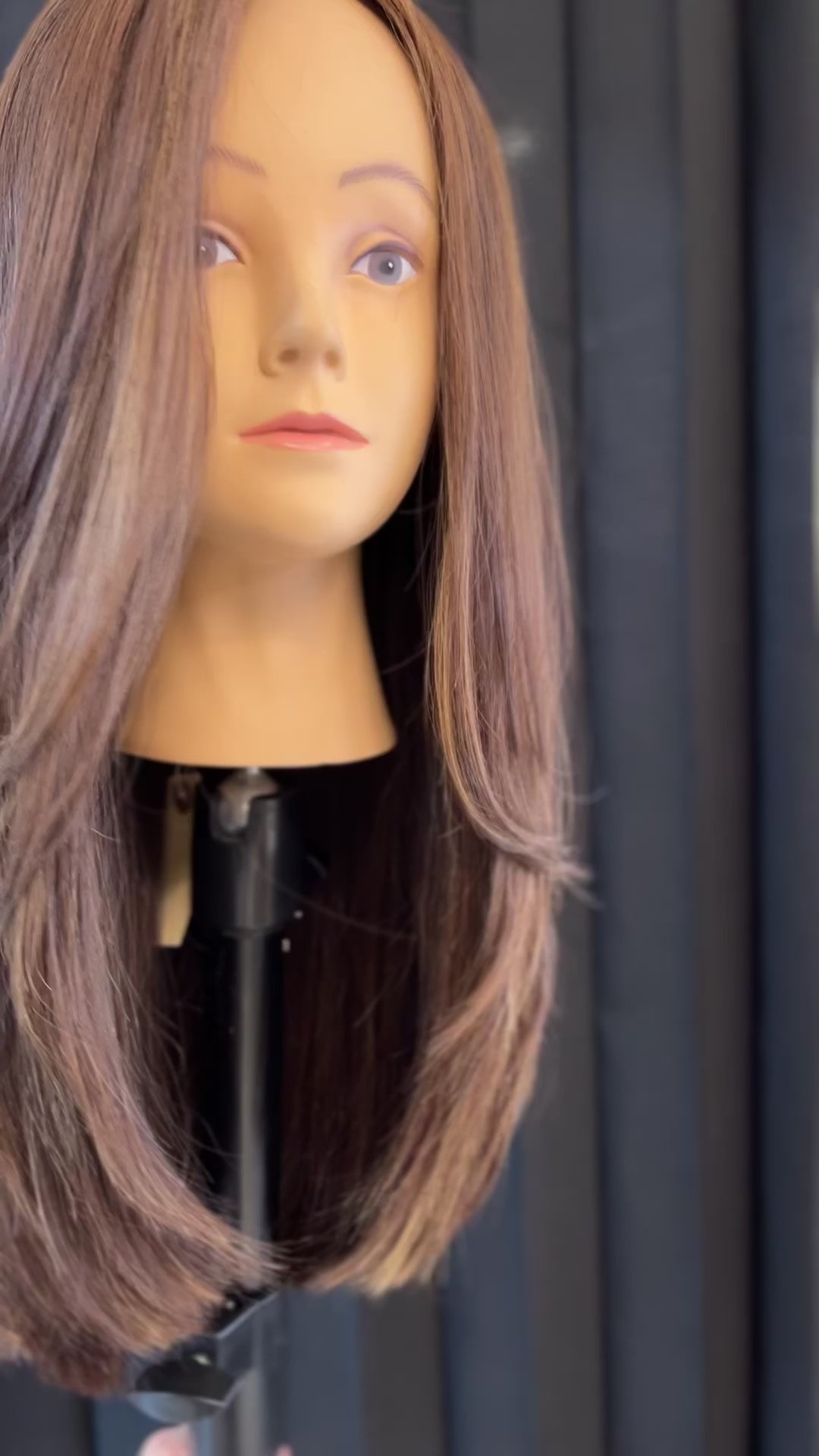 Lace Front Wig 20" (Consignment)