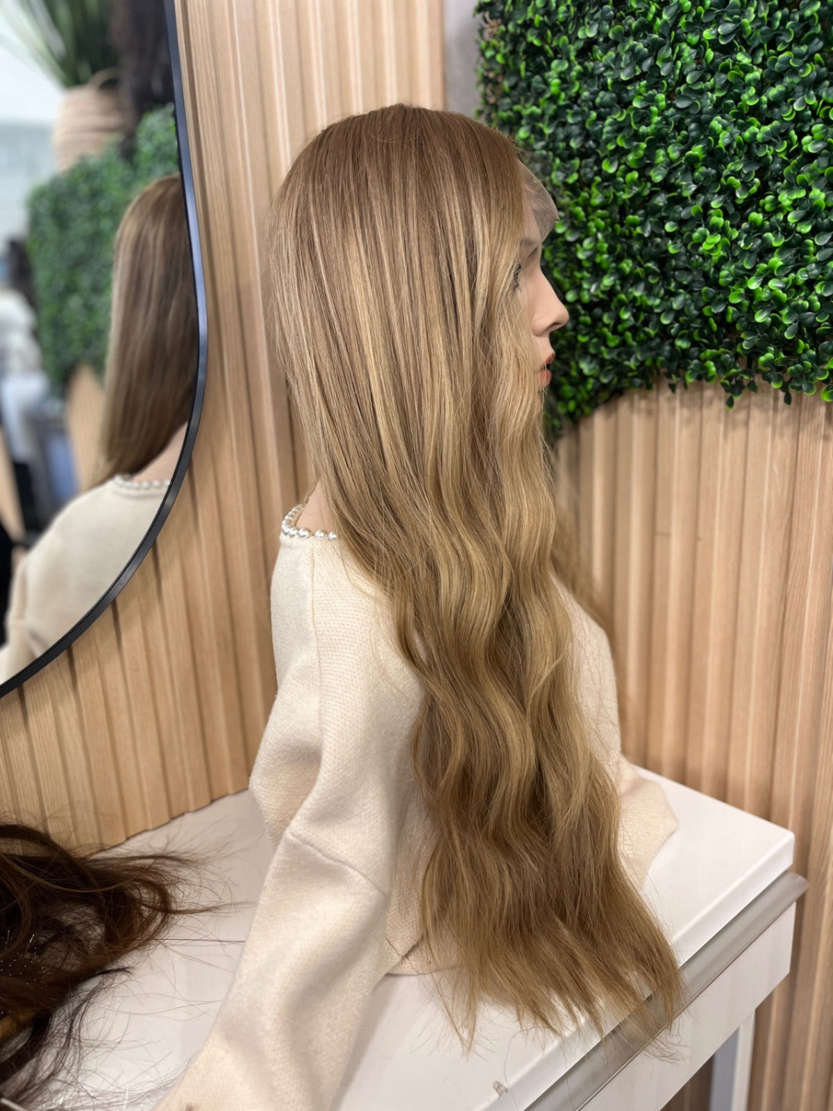 Mazali lace Blonde 25"