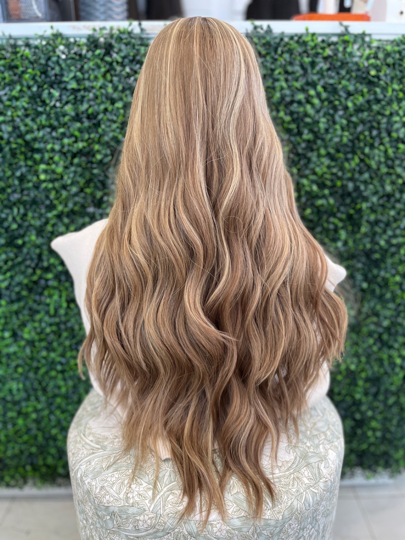 Mazali silk top 26" blonde