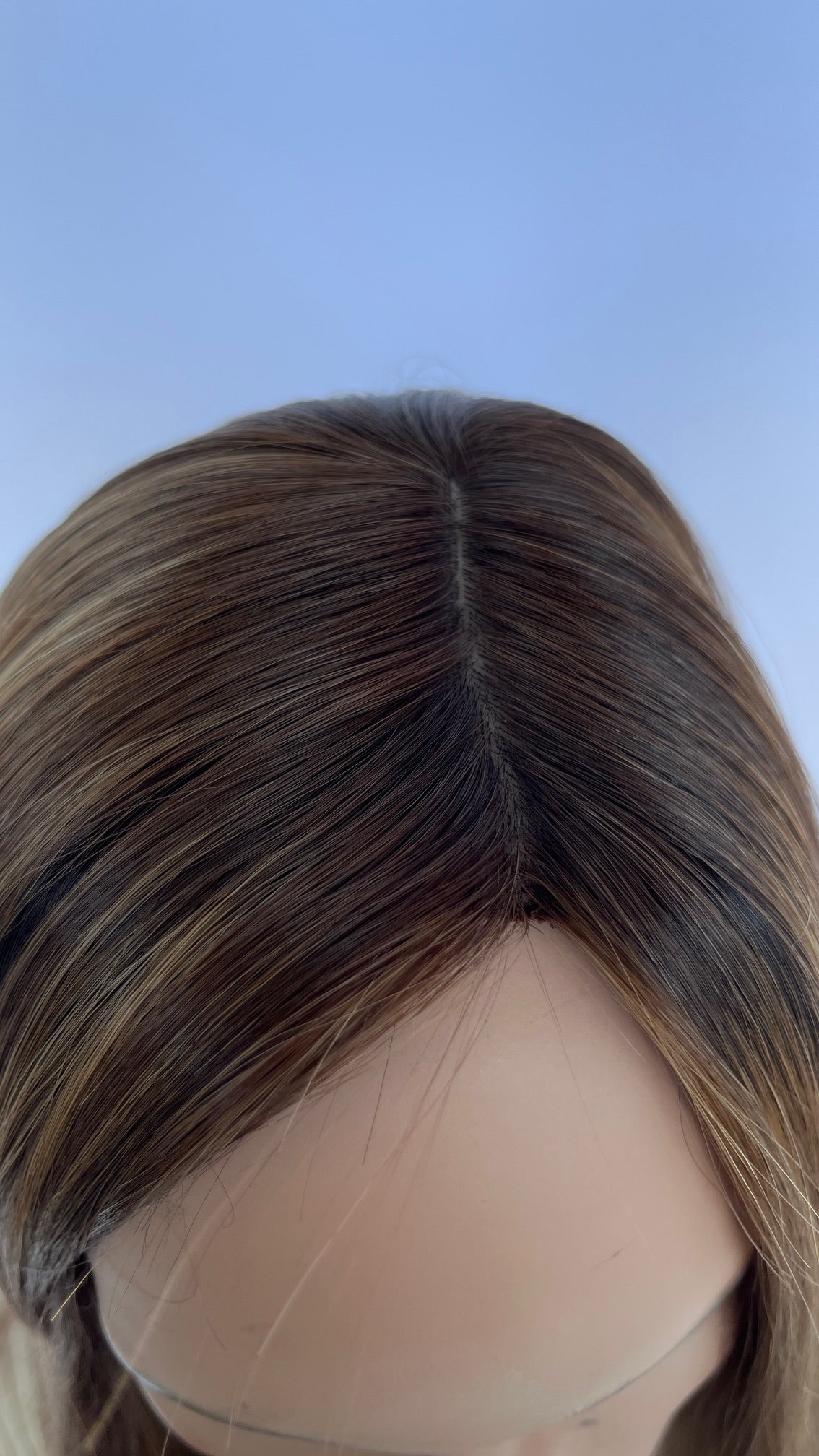 Pre-owned Irene wig, crown and parting detail.