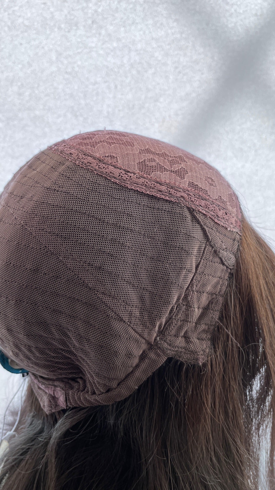 Pre-owned Mazali wig, inside side.