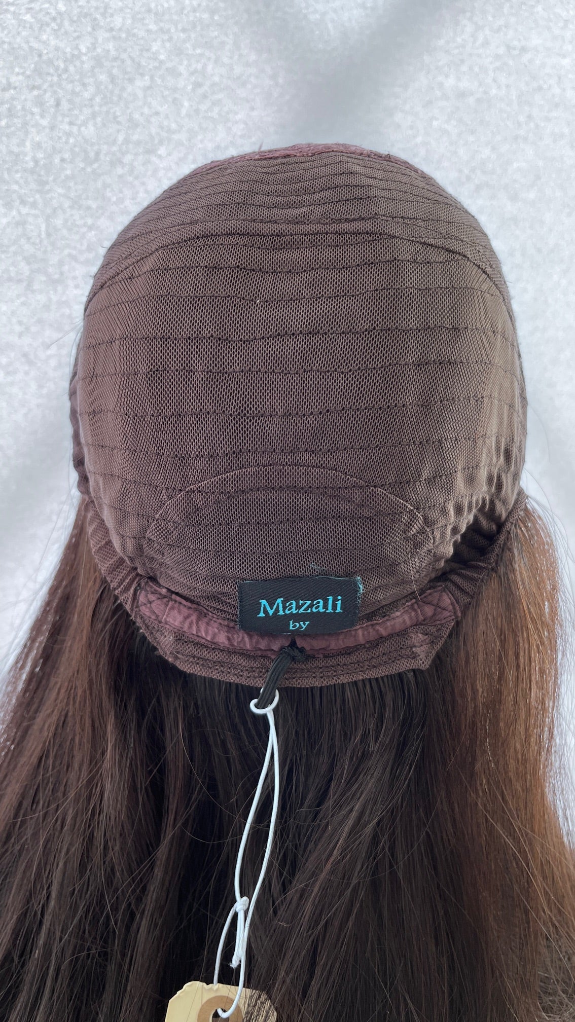 Pre-owned Mazali wig, inside back with the sewn Mazali label.