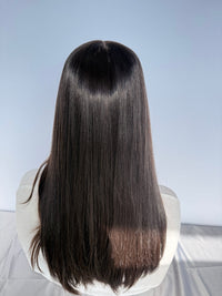 Back view of the Tuni wig showing the long layers and hair ends.