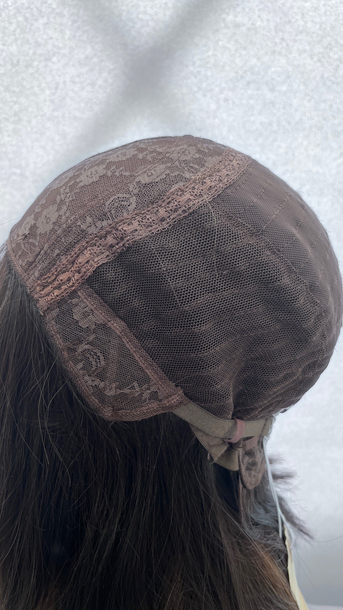 Opposite inside side of the Gali wig cap
