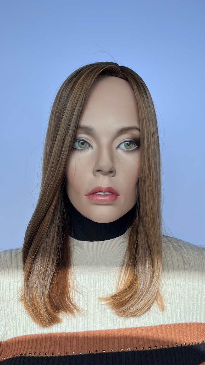 Pre-owned Irene wig, front view on a mannequin.